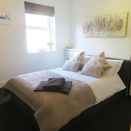 Entire 2 Bed Ground Floor Apartment Central But Quiet Newmarket  Dış mekan fotoğraf