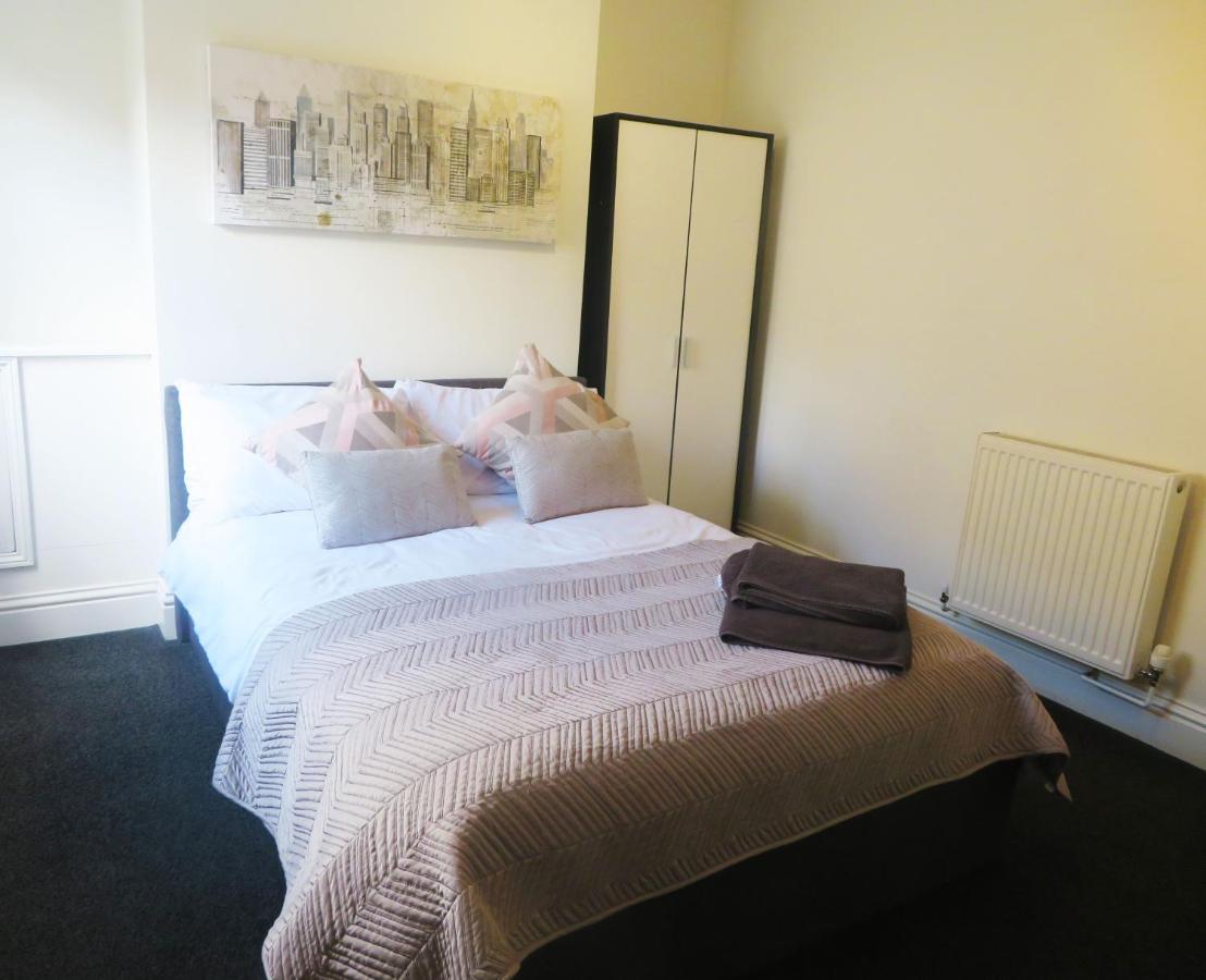 Entire 2 Bed Ground Floor Apartment Central But Quiet Newmarket  Dış mekan fotoğraf